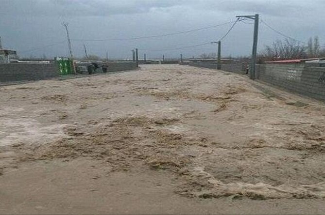 برخی راه‌های روستایی کوهرنگ چهارمحال و بختیاری بسته شد