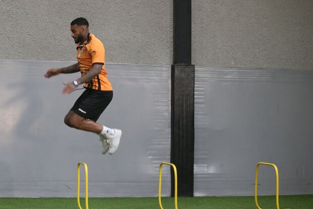 نوسان پرسپولیس طبیعی است/ مقصر اصلی حاشیهها کمیته اخلاق است