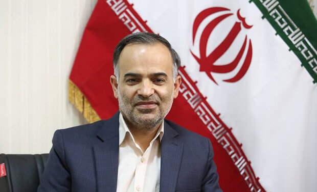 کسب رتبه برتر کشوری در جشنواره ایده‌های نو توسط مدیر همدانی