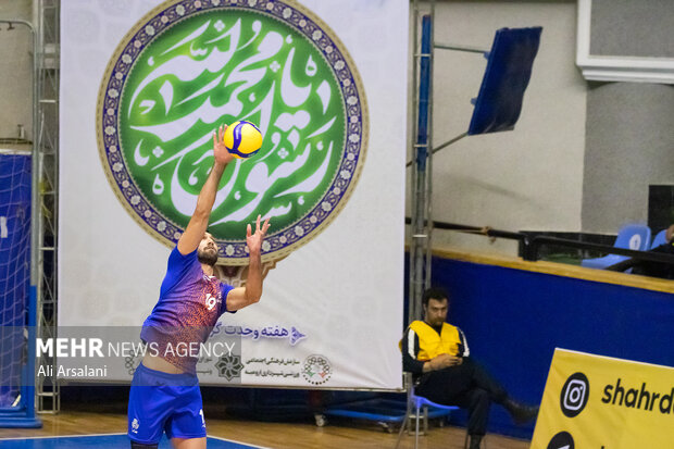 هفته چهارم لیگ برتر والیبال کشور؛ تیم‌های شهرداری ارومیه - سایپای تهران