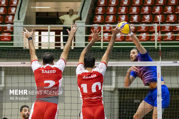 هفته چهارم لیگ برتر والیبال کشور/ تیم‌های شهرداری ارومیه - سایپای تهران