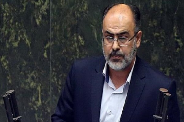 دولت به رشد تولید و خنثی سازی تحریم ها توجه کرده است