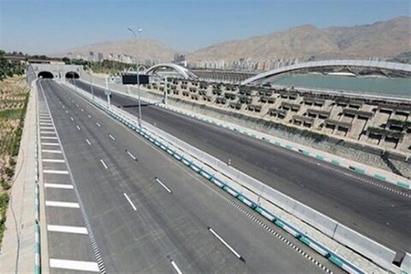 422 کیلومتر از راه‌های استان اصفهان باید به بزرگراه تبدیل شود
