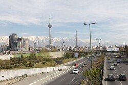 باران هم از پس آلودگی هوا برنیامد/وضعیت هوای تهران همچنان ناسالم