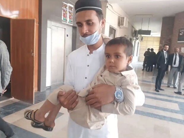 پاکستانی پولیس نے چار سالہ بچے پر مقدمہ درج کردیا