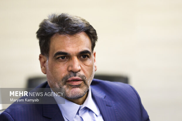 سالنهای ورزشی شهرستان بهار نباید غیر فعال باشد سالنهای ورزشی شهرستان بهار نباید غیر فعال باشد