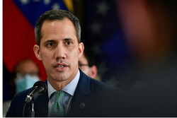 Juan Guaido expelled from Colombia