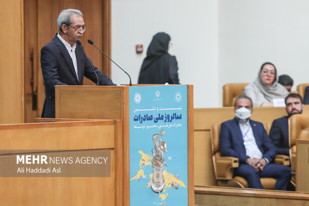 غلامحسین شافعی نایب رئیس اتاق بازرگانی در همایش بیست و ششمین سالروز ملی صادرات غیر نفتی