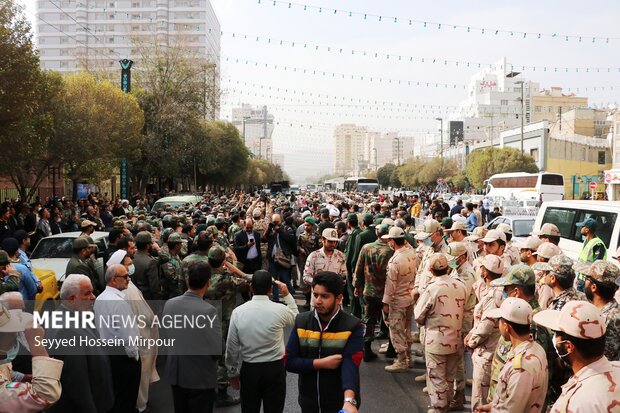 تشییع پیکر سرباز شهید احمد لطفی در مشهد