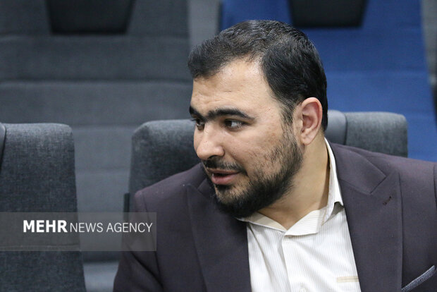 رزومهسازی به نفع سینمای زیرزمینی