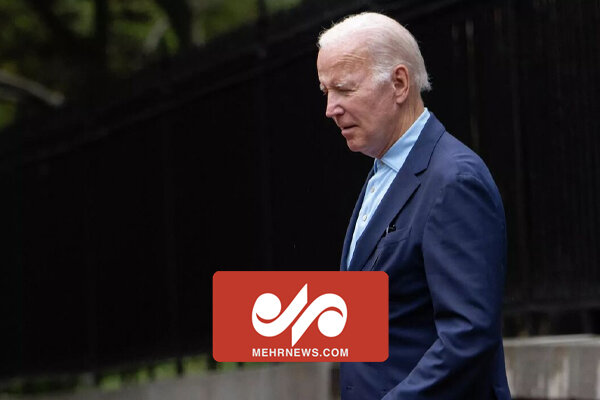 VIDEO: Biden appears to get lost in his own garden 