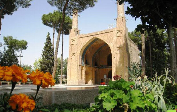 میراث فرهنگی اصفهان سد راه احیای دیواره منارجنبان است