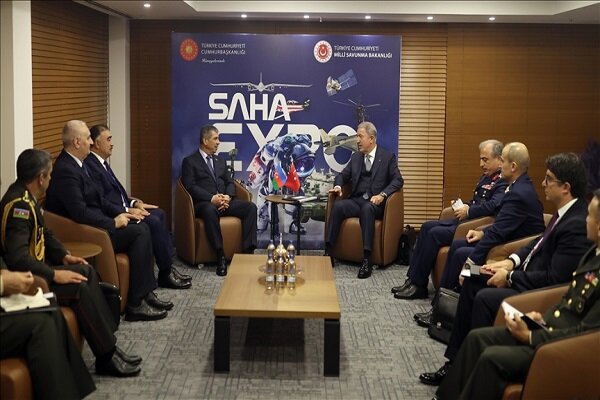 وزرای دفاع ترکیه و جمهوری آذربایجان دیدار کردند