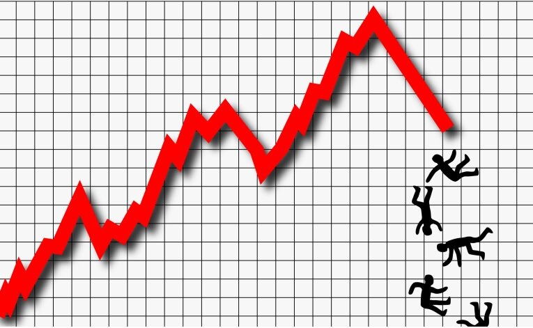 خطر ریزش دستوری بورس؛ ورود پول به بازارهای ارز و طلا