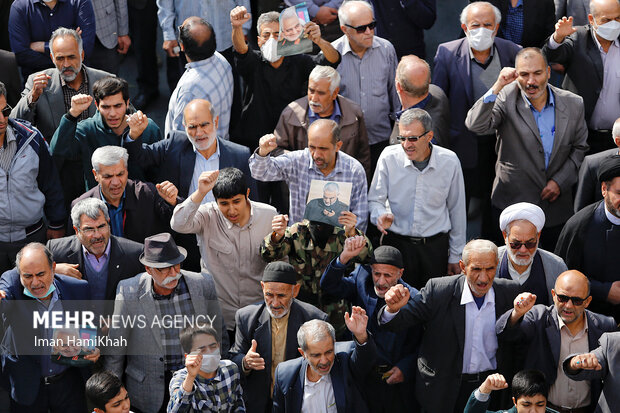 راهپیمایی مردم همدان در محکومیت اقدام تروریستی شاهچراغ