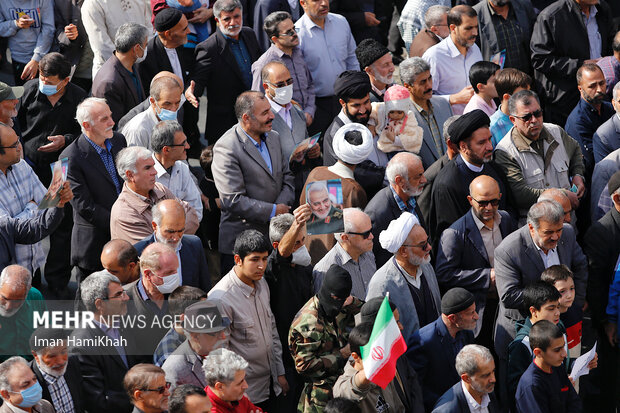 راهپیمایی مردم همدان در محکومیت اقدام تروریستی شاهچراغ