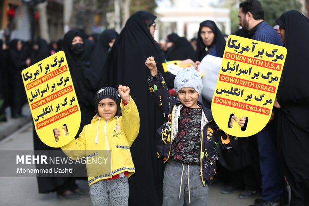 Iranians pour into streets to condemn Shiraz terrorist attack
