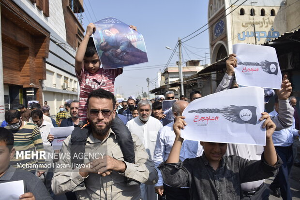 راهپیمایی مردم آبادان در محکومیت حادثه تروریستی حرم شاهچراغ