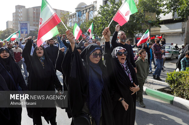 راهپیمایی مردم مشهد محکومیت حادثه تروریستی شیراز