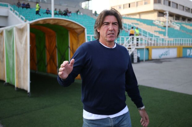 ساپینتو: گفته بودم که تاریخساز میشویم / به بازیکنان پیغام دادم!