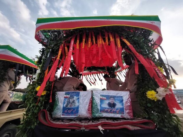 تشییع شهدای حادثه تروریستی شاهچراغ (ع) در مشهد آغاز شد تشییع شهدای حادثه تروریستی شاهچراغ (ع) در مشهد آغاز شد