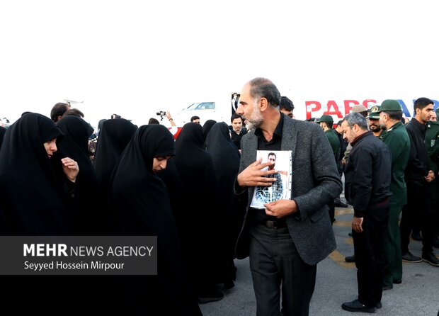 ورود پیکر مطهر شهدای حمله تروریستی شاهچراغ به مشهد