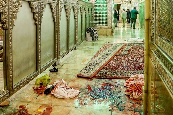 روایتی از لحظه حمله تروریستی در شاهچراغ(ع)