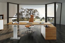 انتخاب میز اداری براساس سبک طراحی دکوراسیون دفتر کار