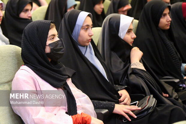 نشست «زنان، نیکوکاری و پیشرفت ایران» برگزار می‌شود