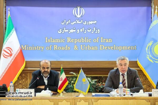 Volume of Iran-Kazakhstan transit to increase four-fold