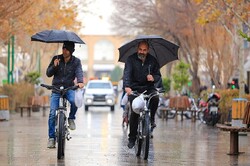 فراگیر شدن بارش‌ها در اصفهان تا ۱۹ اسفند/ دما کاهش می‌یابد