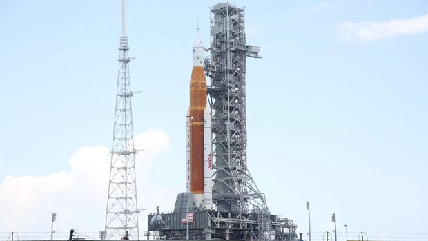 ابر موشک ناسا برای انجام مأموریت آرتمیس ۱ چهارشنبه پرتاب می شود