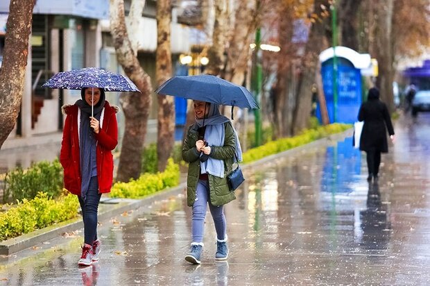 اصفهان آخرین شنبه پاییز بارانی است/ ثبت بیشترین بارش برف در میمه