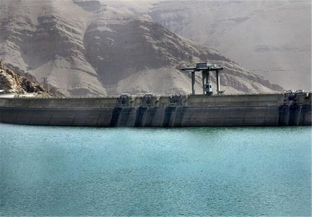 پروژه آبرسانی سد تبارک در قوچان تا دهه فجر به بهره برداری می‌رسد
