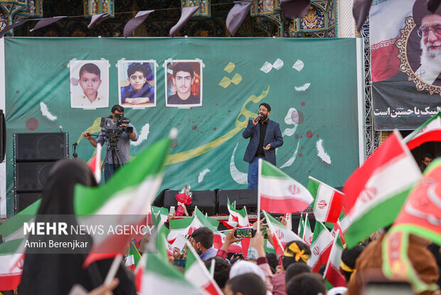 اجتماع بزرگ «همکلاسی شهیدم» در شیراز
