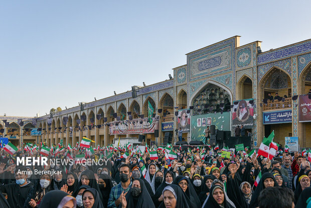 اجتماع بزرگ «همکلاسی شهیدم» در شیراز