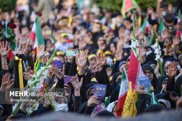 اجتماع بزرگ «همکلاسی شهیدم» در شیراز