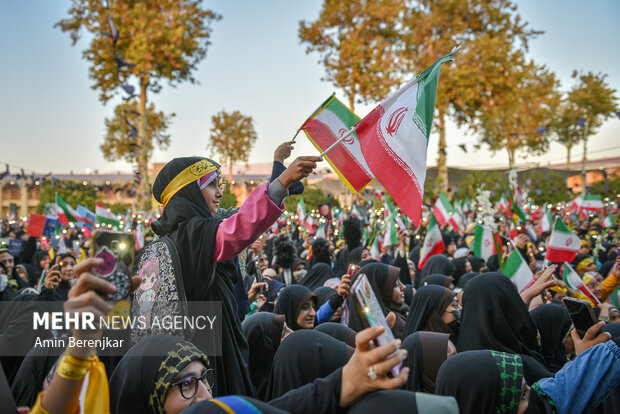 اجتماع بزرگ «همکلاسی شهیدم» در شیراز