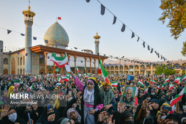 اجتماع بزرگ «همکلاسی شهیدم» در شیراز