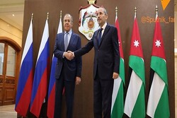 لاوروف: پیام پوتین را به شاه اردن تحویل دادم/ الصفدی: حضور روسیه در جنوب سوریه عامل ثبات است