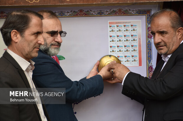 ایران کے انار کے لئے عالمی شہرت یافتہ شہر ساوہ میں پہلا انار فیسٹول
