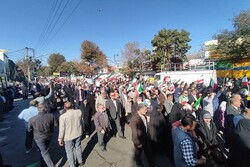 مردم ایران در صحنه‌های مختلف دفاع ازجمهوری اسلامی حضور فعال دارند