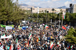 راهپیمایی ۱۳ آبان در بیرجند