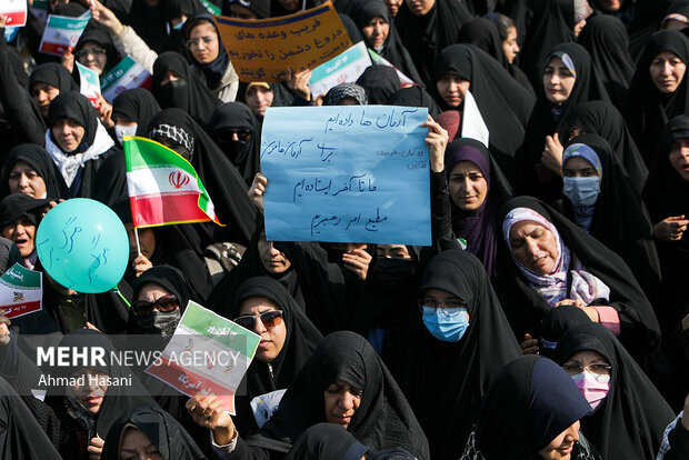 راهپیمایی ۱۳ آبان در مشهد