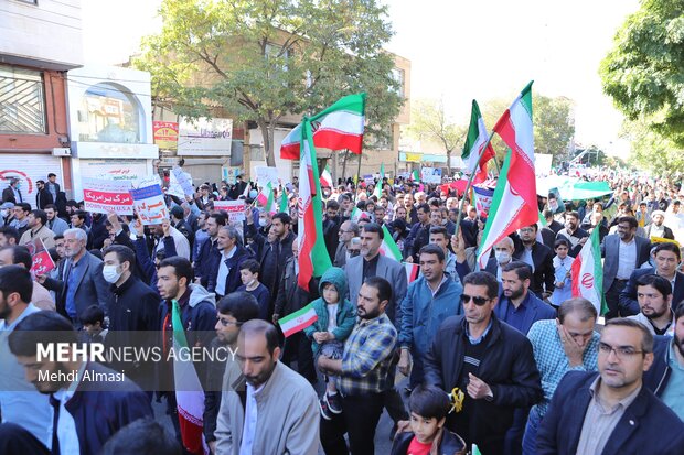 ۱۳ آبان ماه در زنجان