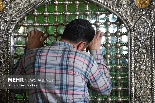 Hz. İmam Rıza'nın (a.s) kız kardeşinin türbesinden fotoğralar