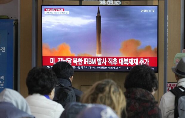 North Korea fires 4 ballistic missiles toward Yellow Sea