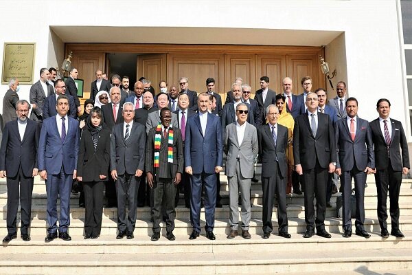 Multilateralism strengthening stressed in Tehran meeting