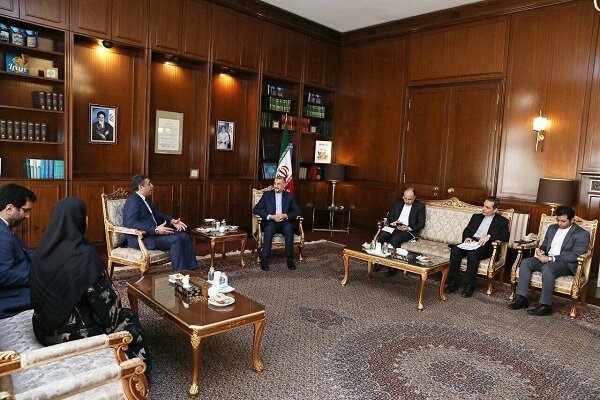 Iran FM meets some deputy FMs, envoys in Tehran