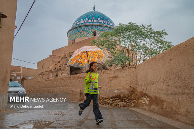 گذشتہ ماہ کی ممتاز اور منتخب تصاویر
